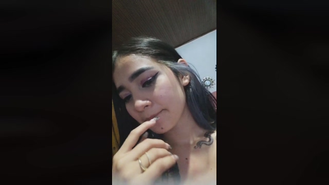 Sharlotqueen  17-03-2022